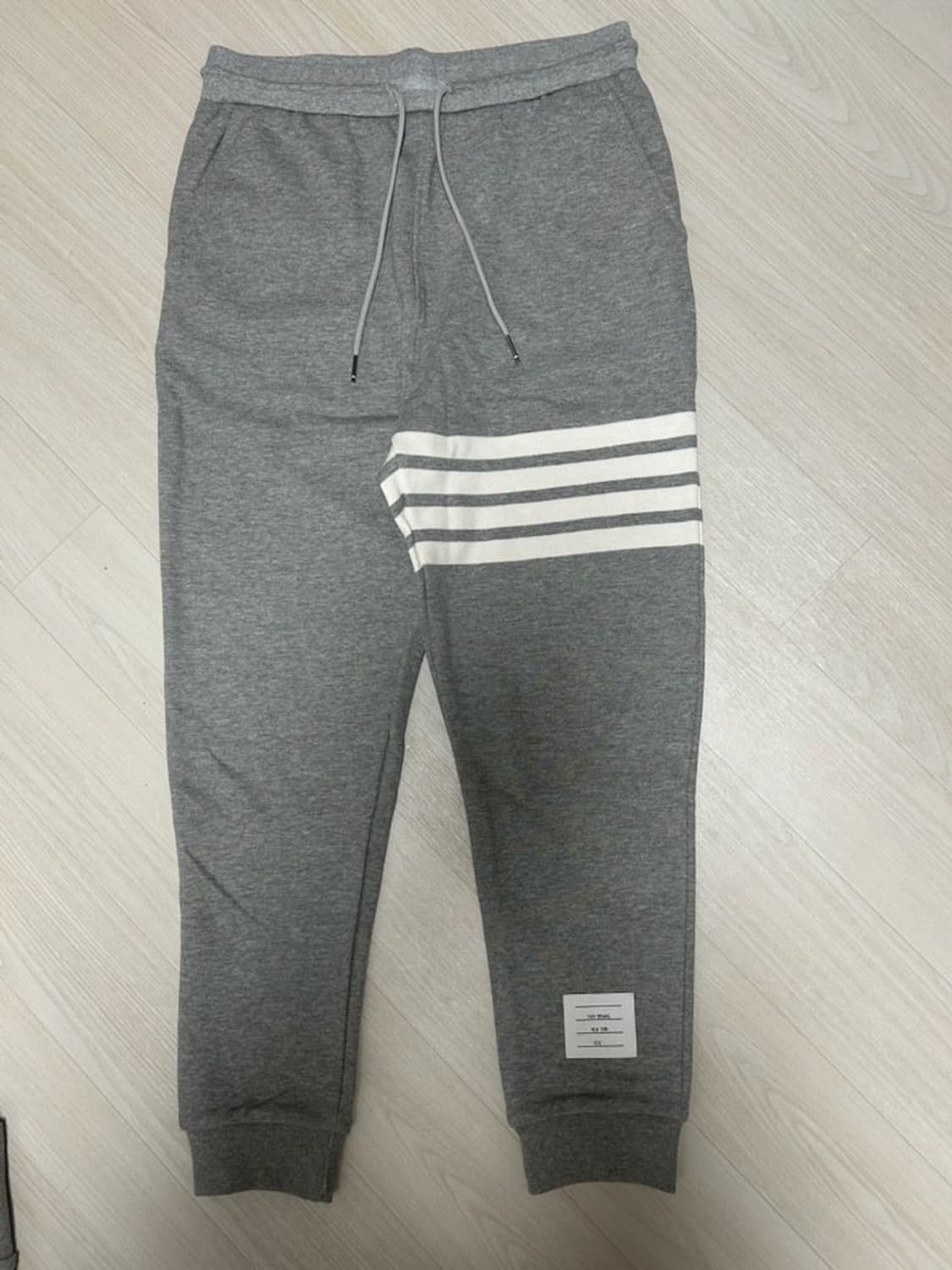 톰브라운 면바지 상품이미지2
