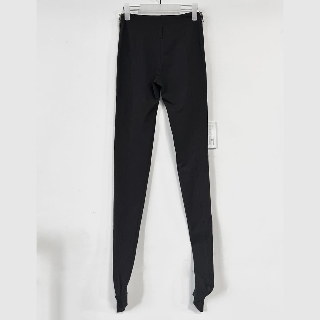 버버리 사이드 지퍼 레깅스 트라우저 [새상품] 상품이미지10