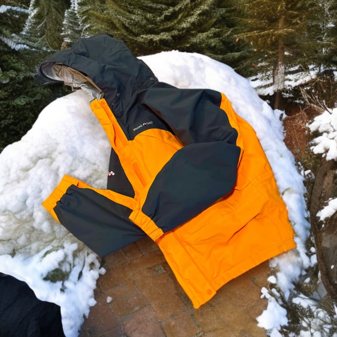 몽벨 재팬 고어텍스 바람막이 투톤자켓 (L-XL) 상품이미지1