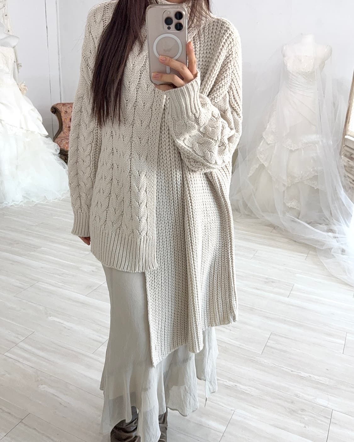 Cosy Mute oatmeal unique knit top 상품이미지6