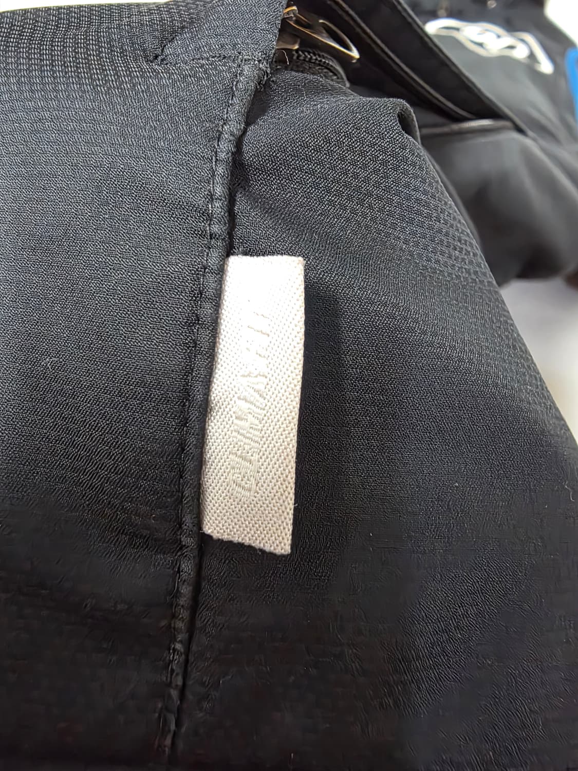 나이키 블랙 경량패딩 자켓 90 (실측 70/55) 상품이미지2