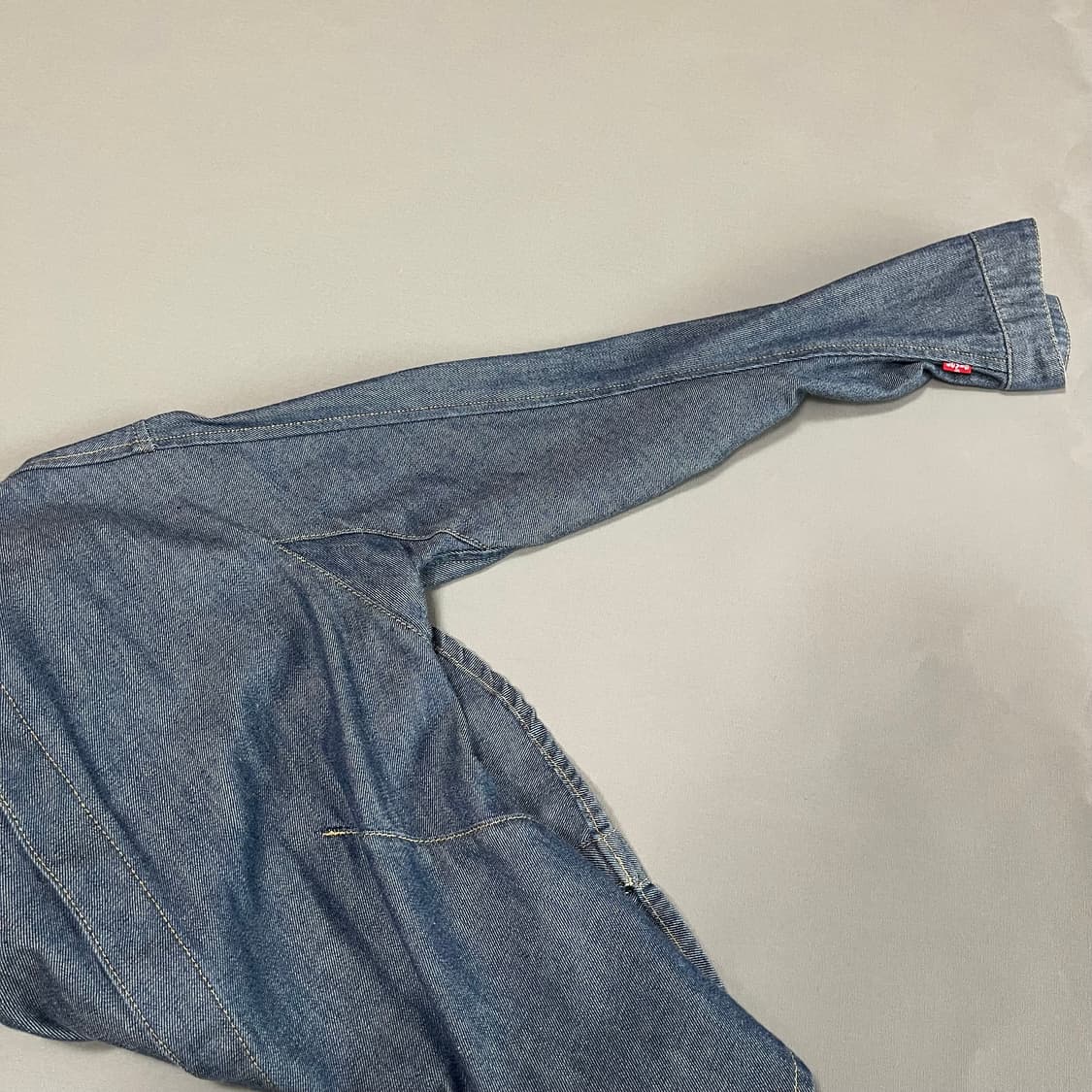 리바이스 엔지니어드 데님 셔츠 상품이미지5