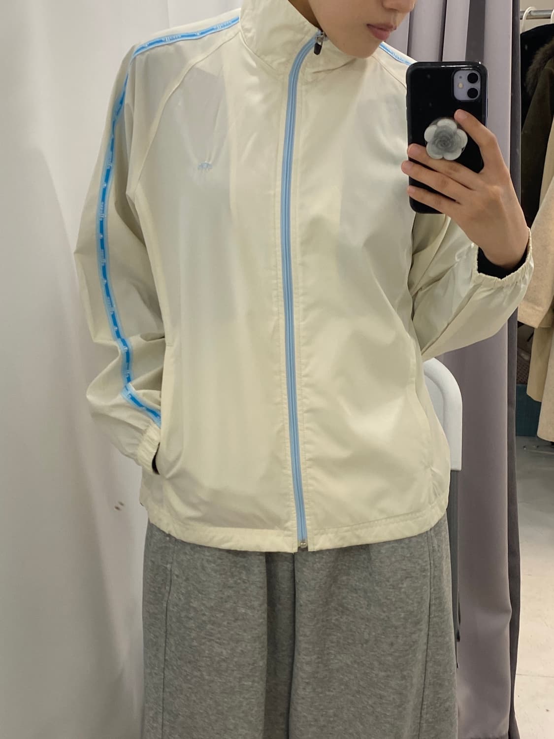 ellesse 아이보르 블루 트랙 바람막이(일본빈티지) 상품이미지4