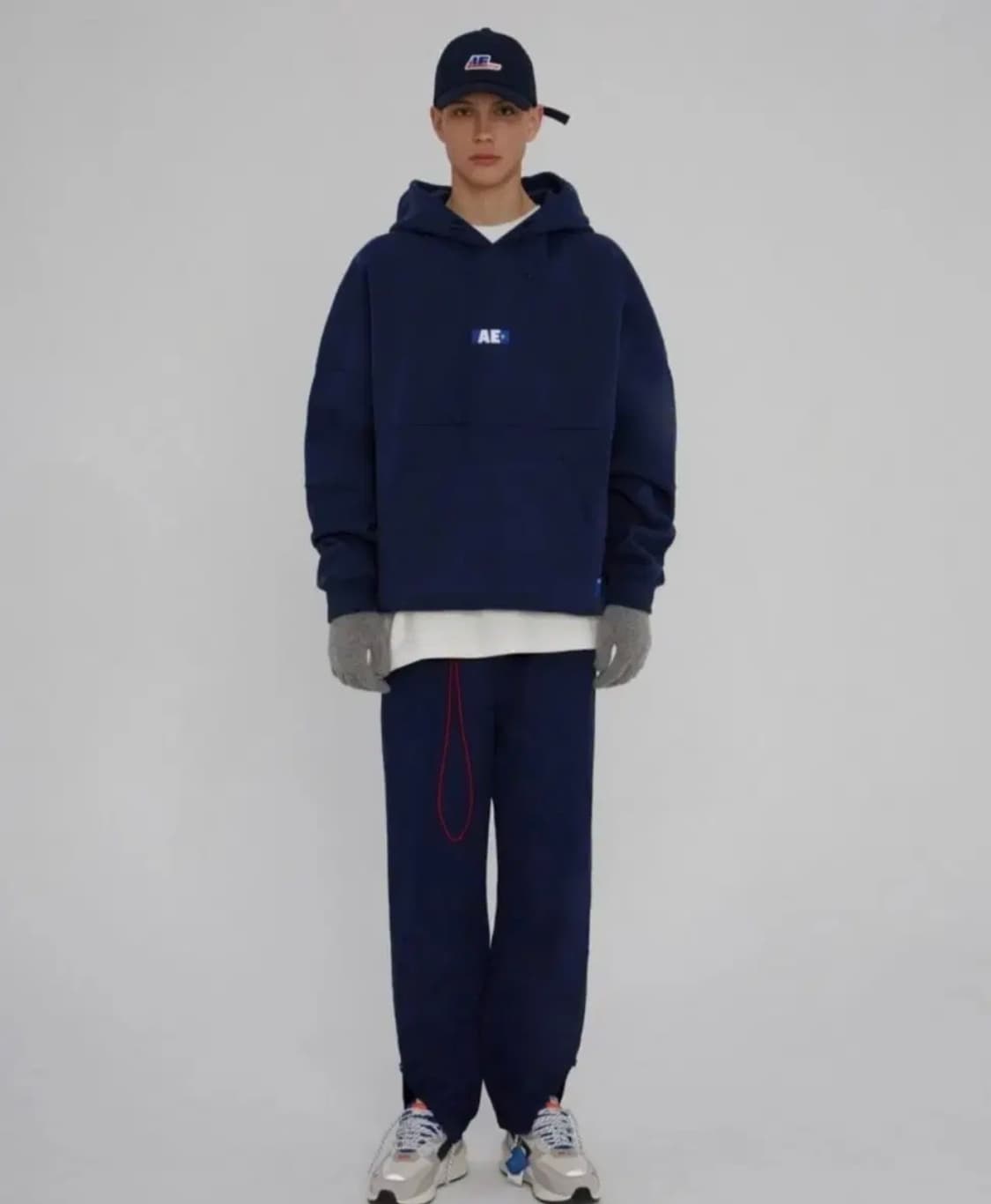 아더에러 ae스톤로고 후드 상품이미지1