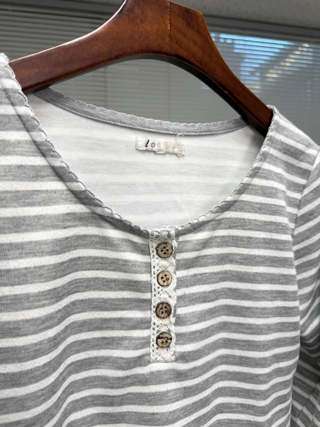 loe 헨리넥 티셔츠 상품이미지2