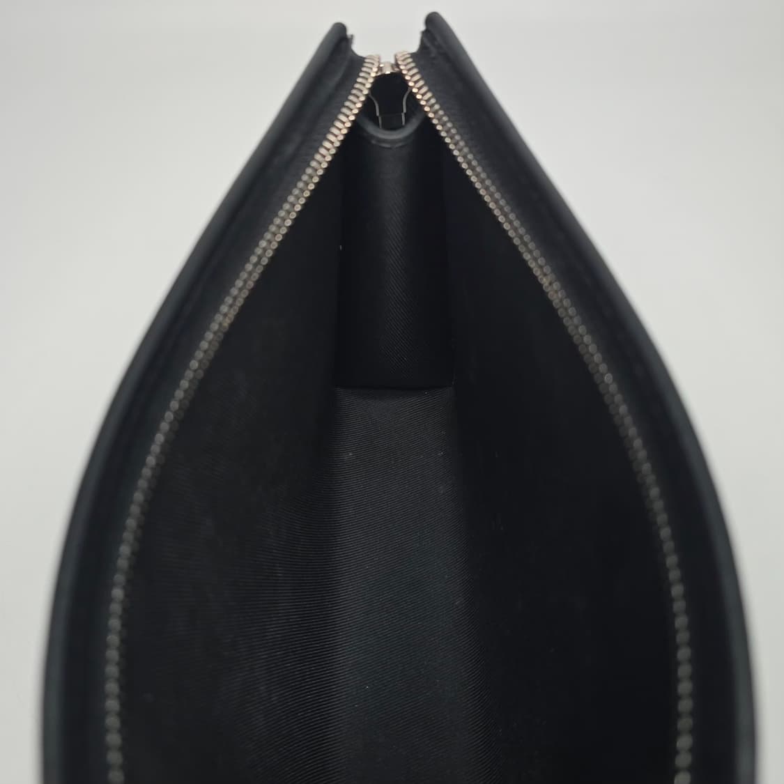 루이비통 가스통 웨어러블 월릿 크로스백 상품이미지8