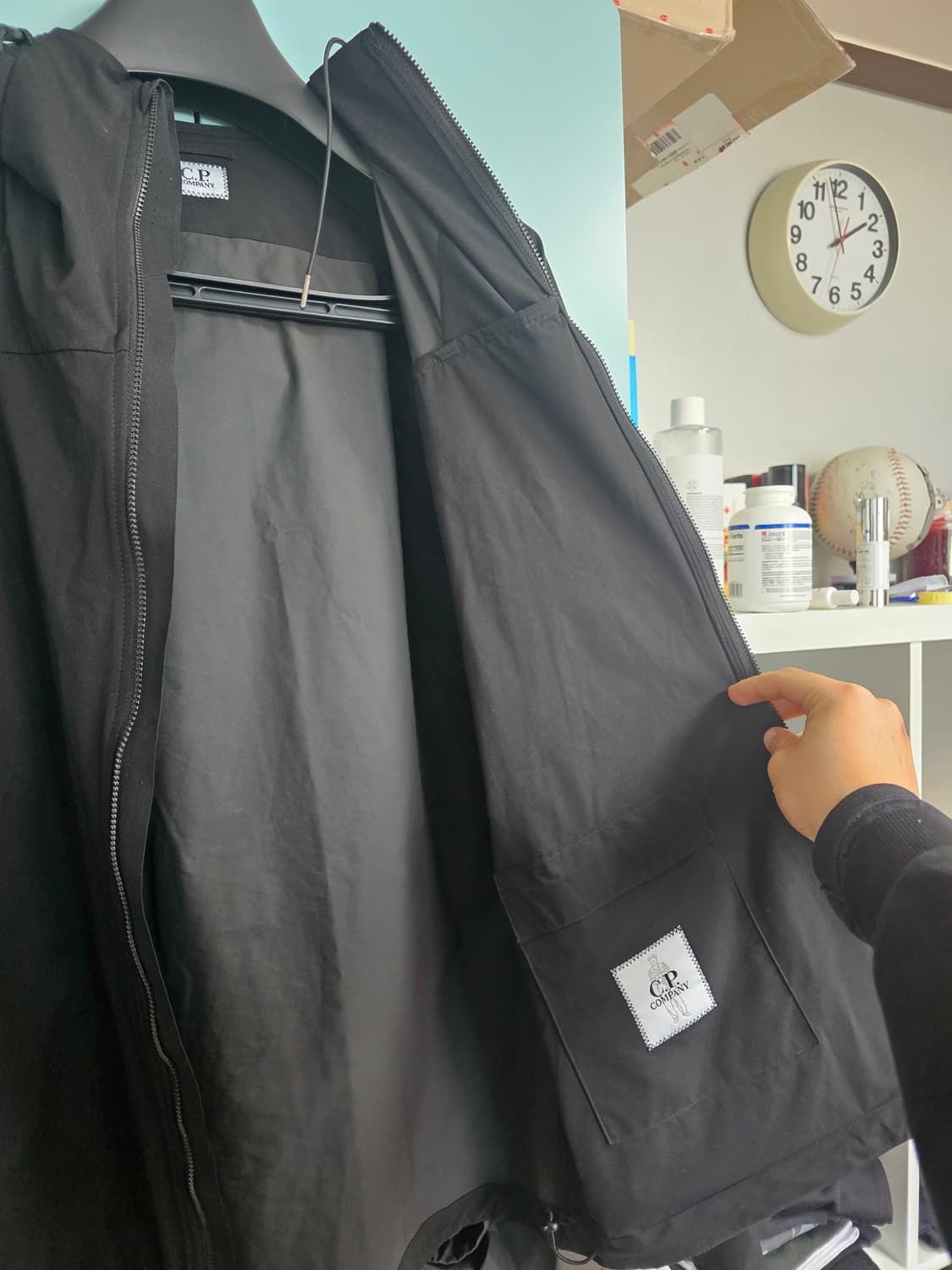 cp컴퍼니 가장 잘나가는 모델 프로텍 씨피컴퍼니 후드 렌즈 자켓 팔아요 상품이미지6