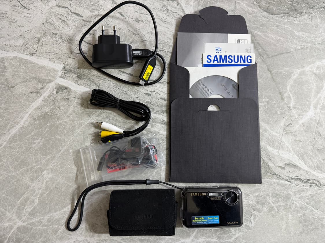 삼성 VLUU i8 디지털 카메라 (상태좋아요) 상품이미지1