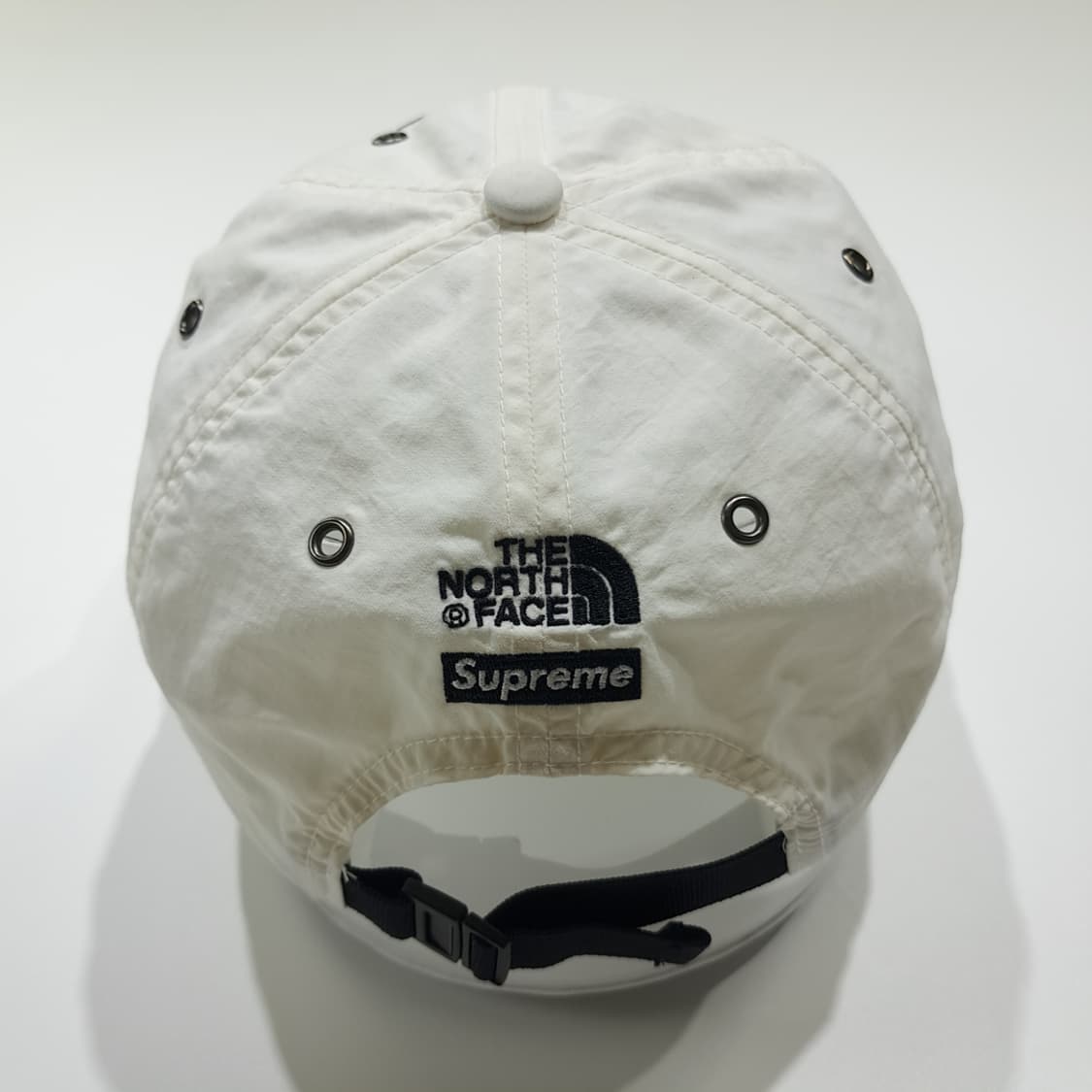 CK130 L 노스페이스x 슈프림 16s  스팁테크 화이트 볼캡 모자 상품이미지5