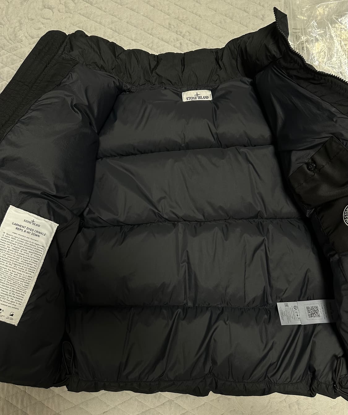 [L] 스톤아일랜드 23 FW 크링클랩스 논후드 40623 상품이미지4