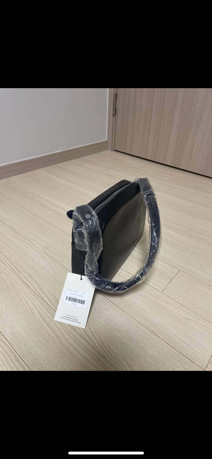 낫띵리튼 Lizard post bag - black 새상품 상품이미지3