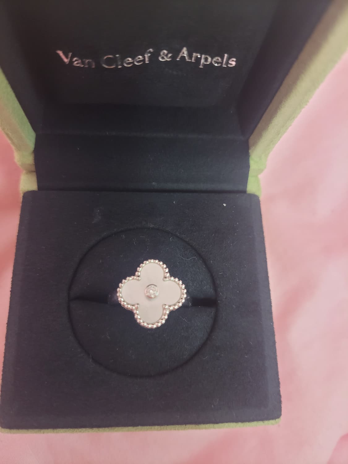 정품)급처3번착용!반클리프 빈티지 알함브라 마더오브펄 다이아1P 링 반지 상품이미지3