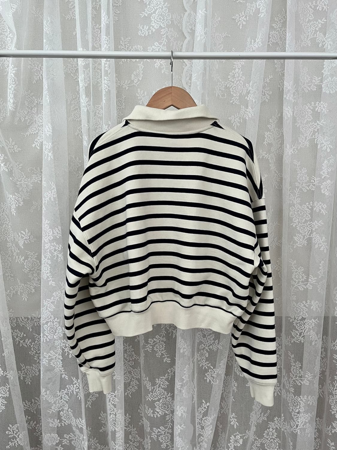 S) 리 Lee 24FW 스트라이프 하프집업 크롭 맨투맨 상품이미지2