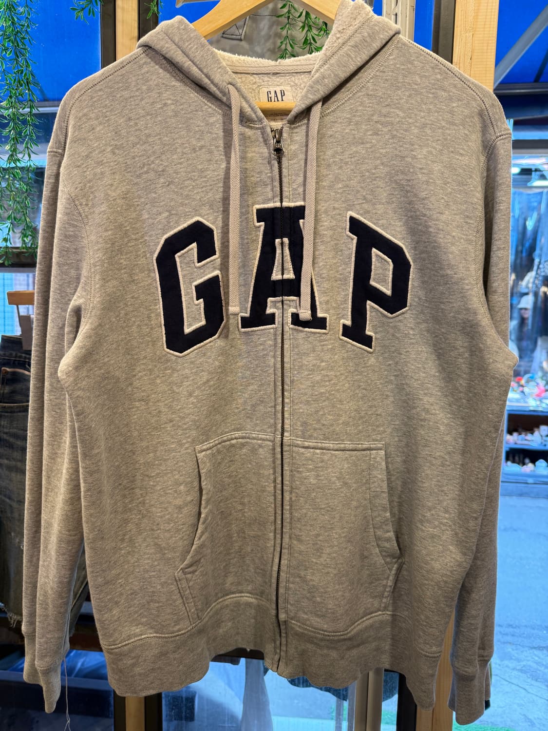 갭 그레이 후드집업 상품이미지1