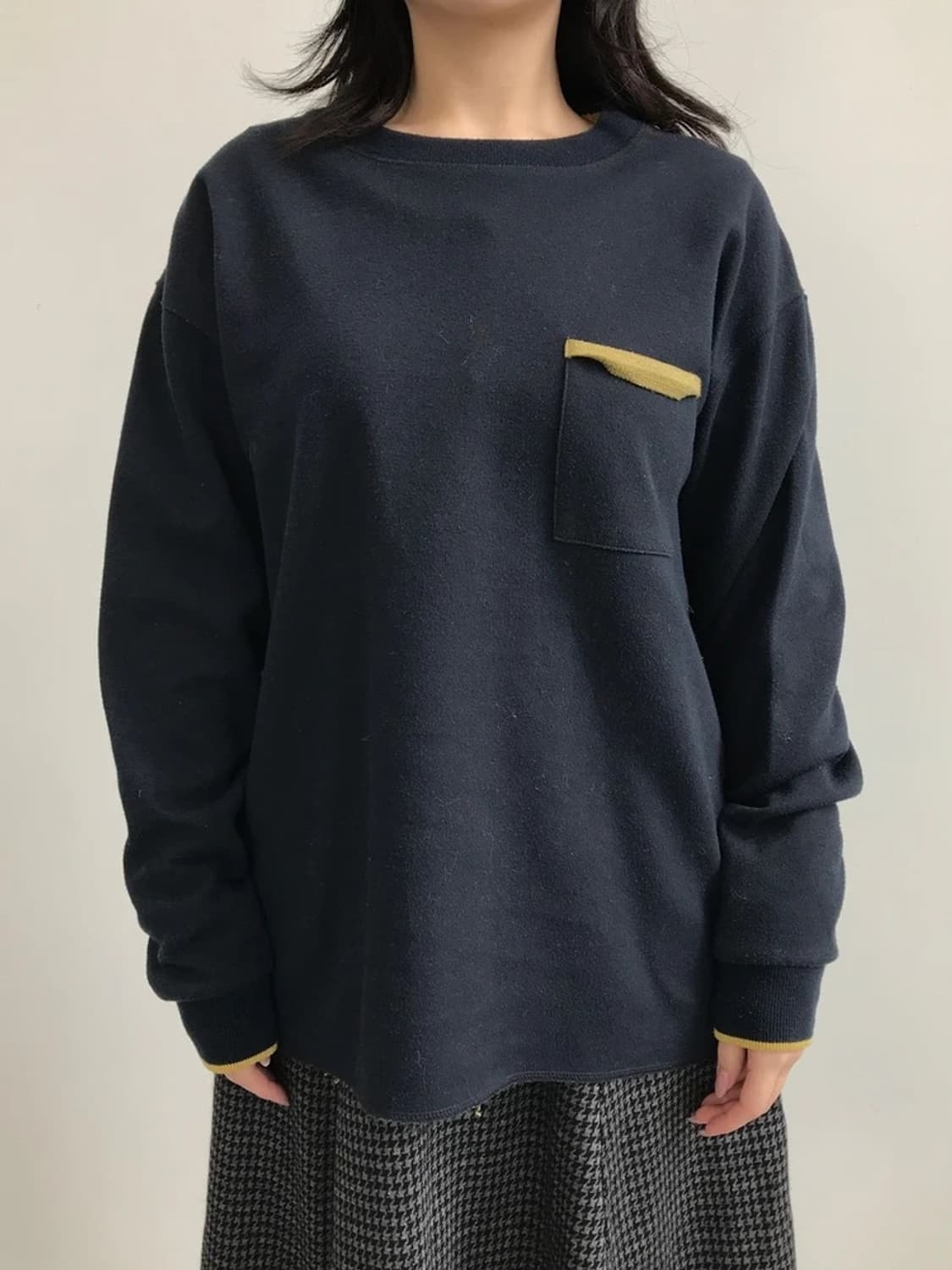 BEAMS Contrast Crewneck 상품이미지1