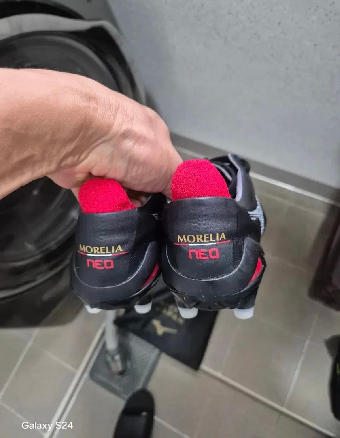 미즈노 모렐리아 네오4 md 재팬 265 상품이미지4