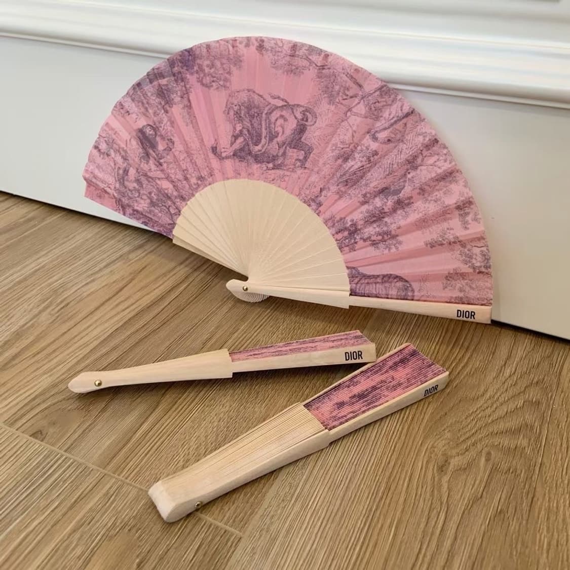 디올뷰티 리비에라 부채 핑크 디올 기프트 상품이미지1