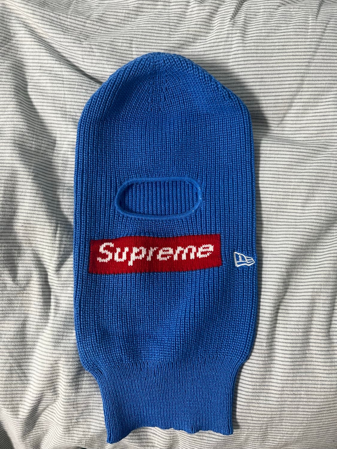 슈프림X뉴에라 바라클라바 상품이미지1