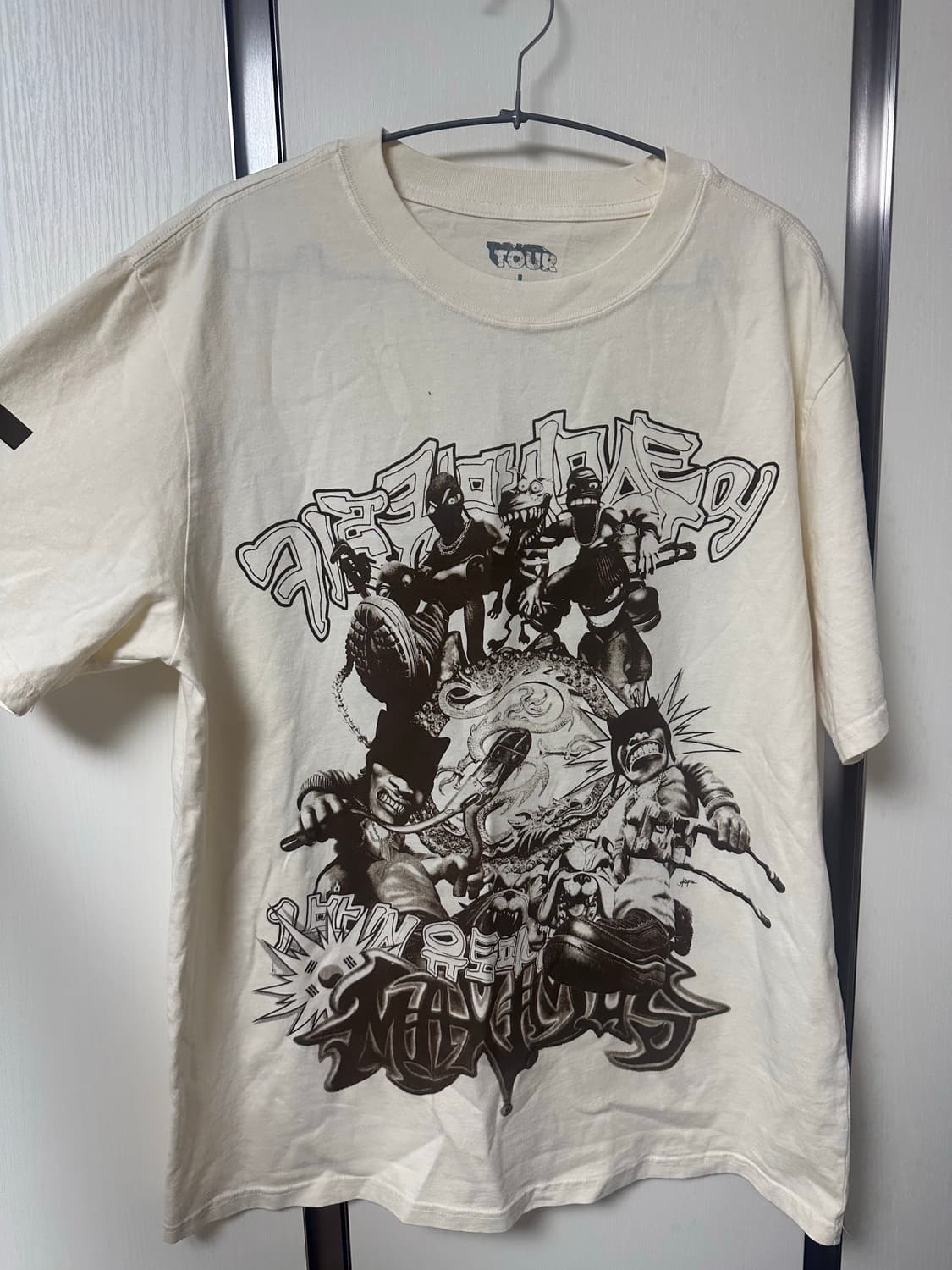 Travis Scott 트래비스스캇 머천 반팔 (L, XL) 상품이미지3
