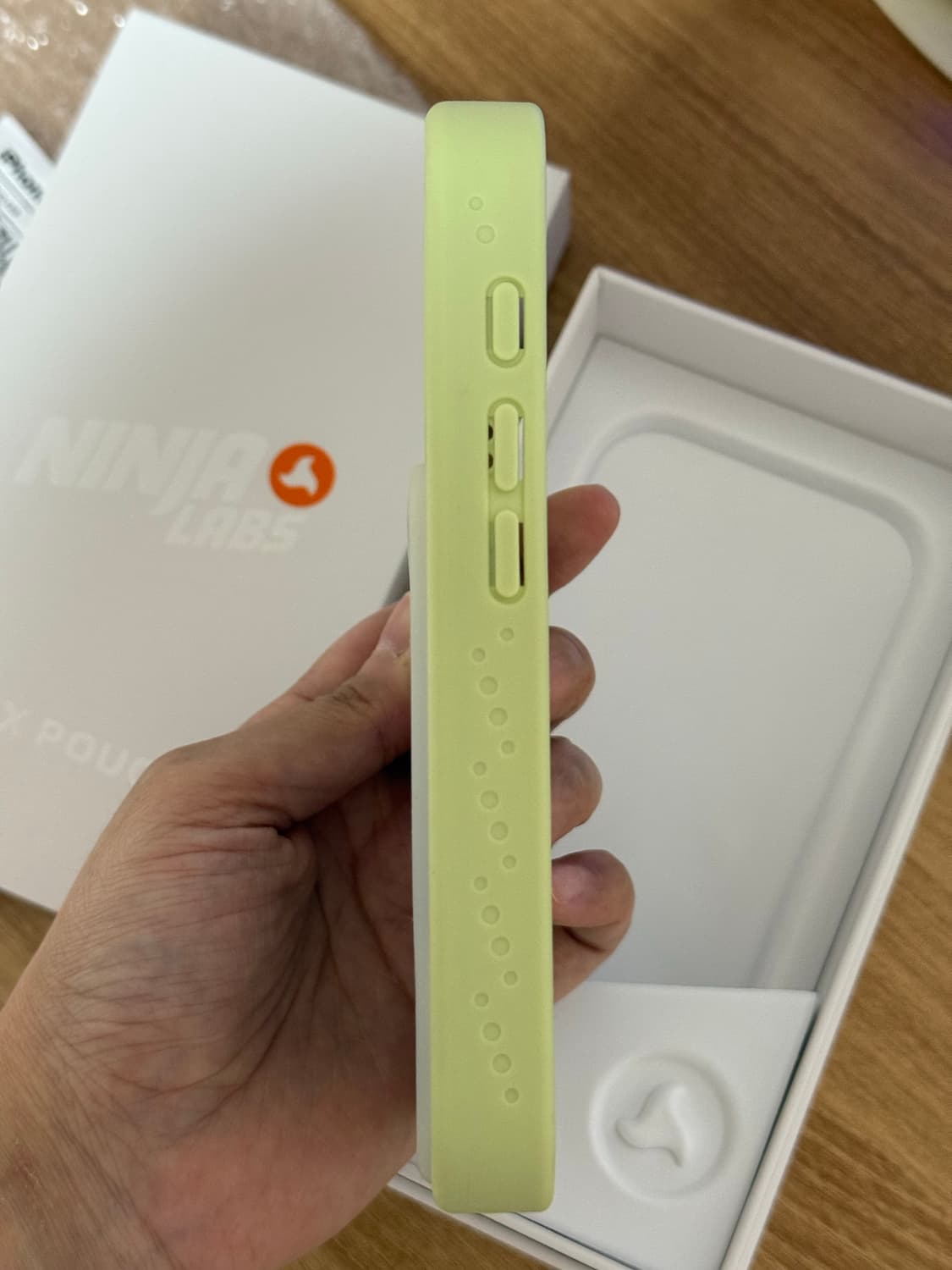 닌자랩스 아이폰 16pro 상품이미지6