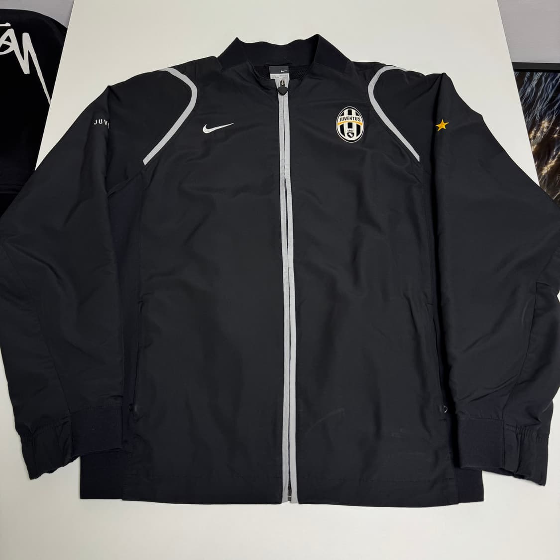 나이키 대대장 유벤투스 축구팀 바람막이 L 상품이미지1