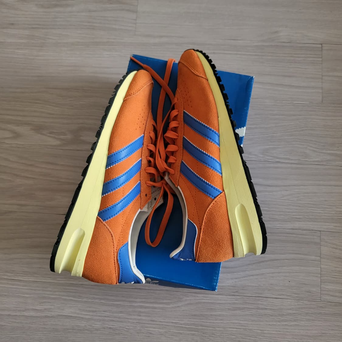 아디다스 빈티지 마라톤85(225)새상품 상품이미지4