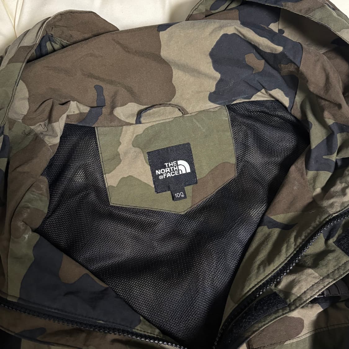 노스페이스 00’s 카모 바람막이 상품이미지4