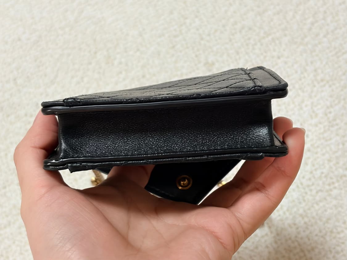 생로랑 램스킨 GABY 마이크로백 블랙 상품이미지6