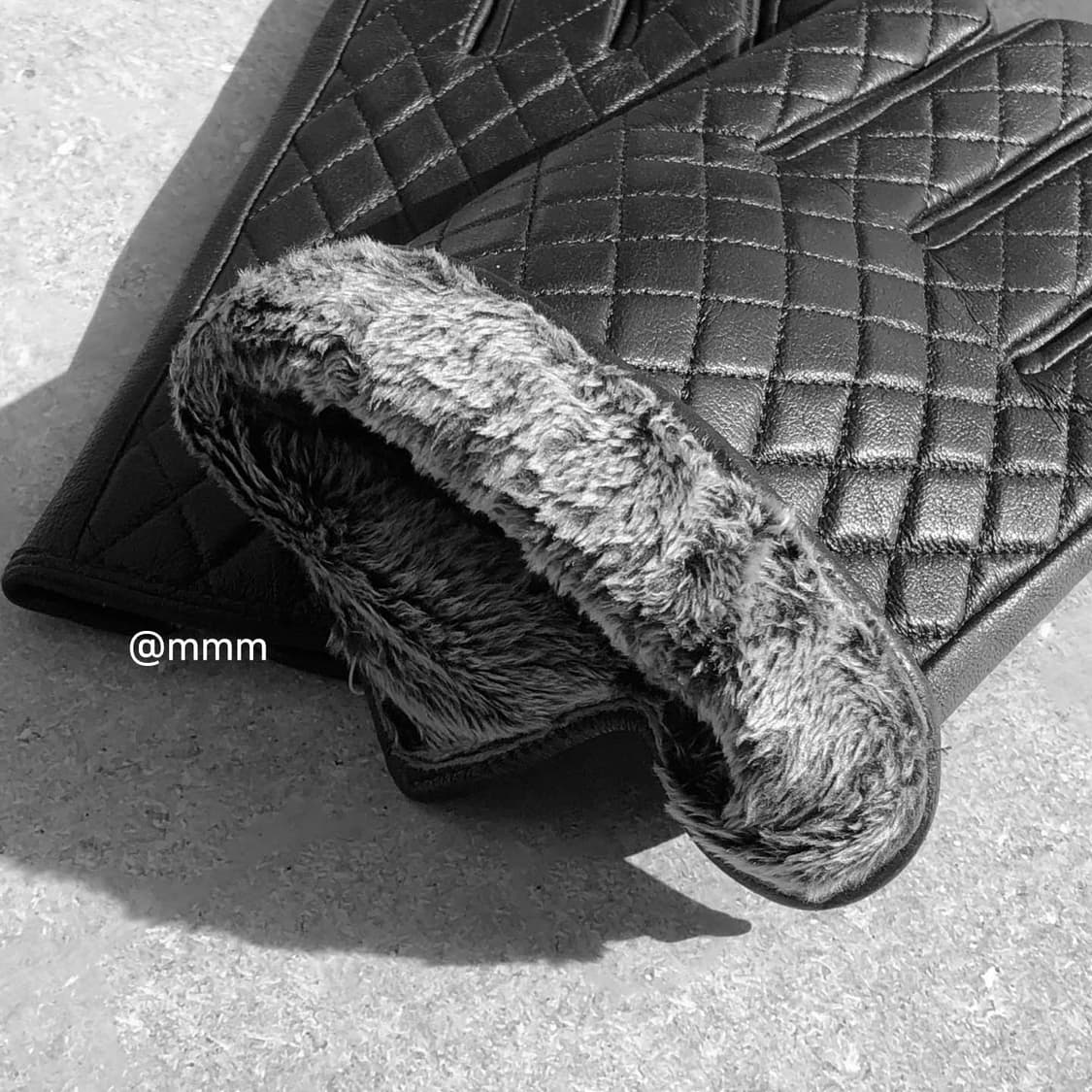 [Unisex] 스마트터치 퀼팅 가죽 장갑 상품이미지7