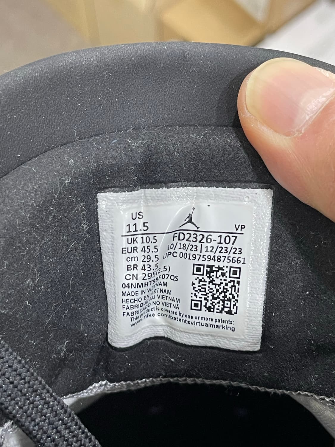 조던38로우 295 사이즈 화이트블랙 팝니다. 상품이미지3