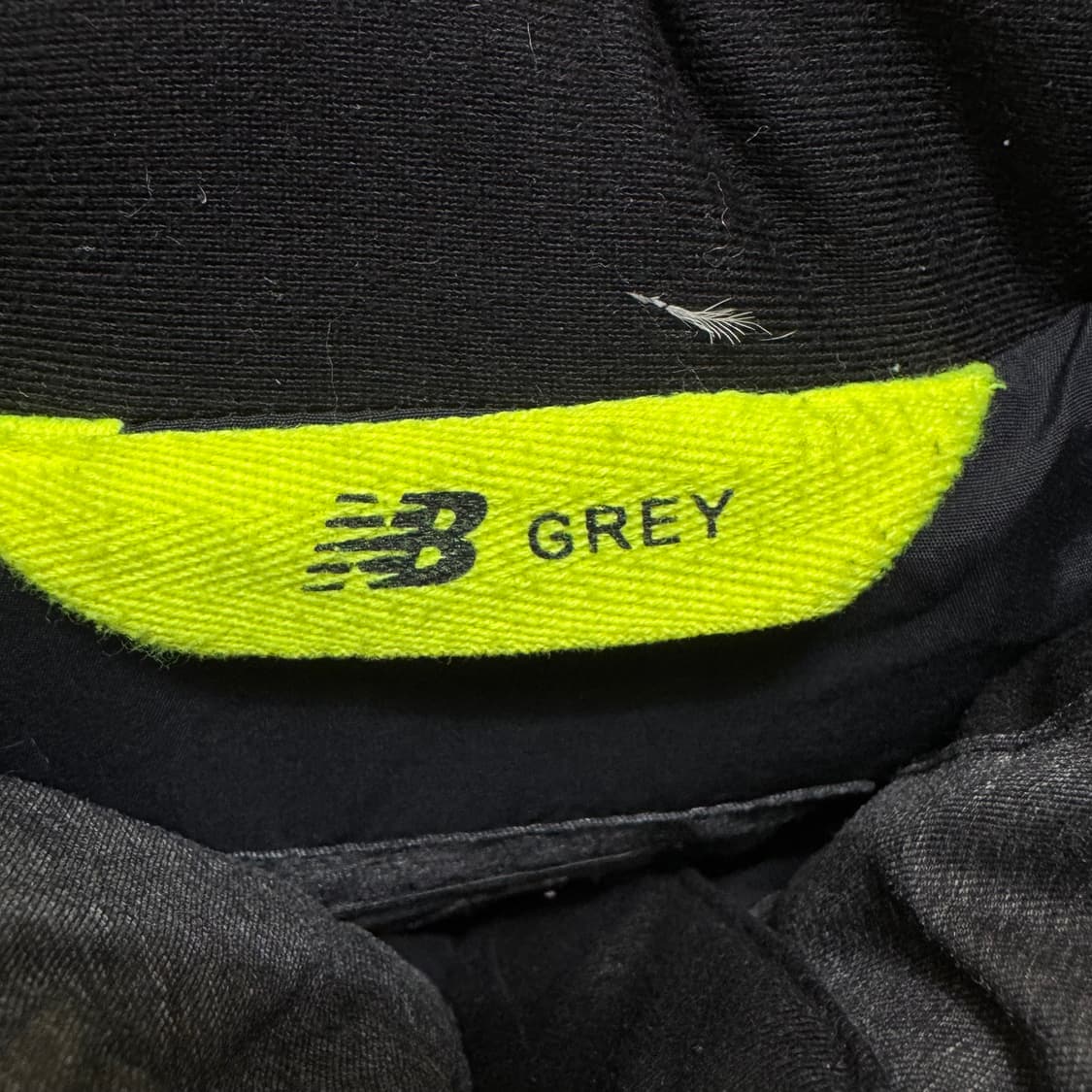 뉴발란스 와펜 로고 덕다운 패딩 점퍼 상품이미지5