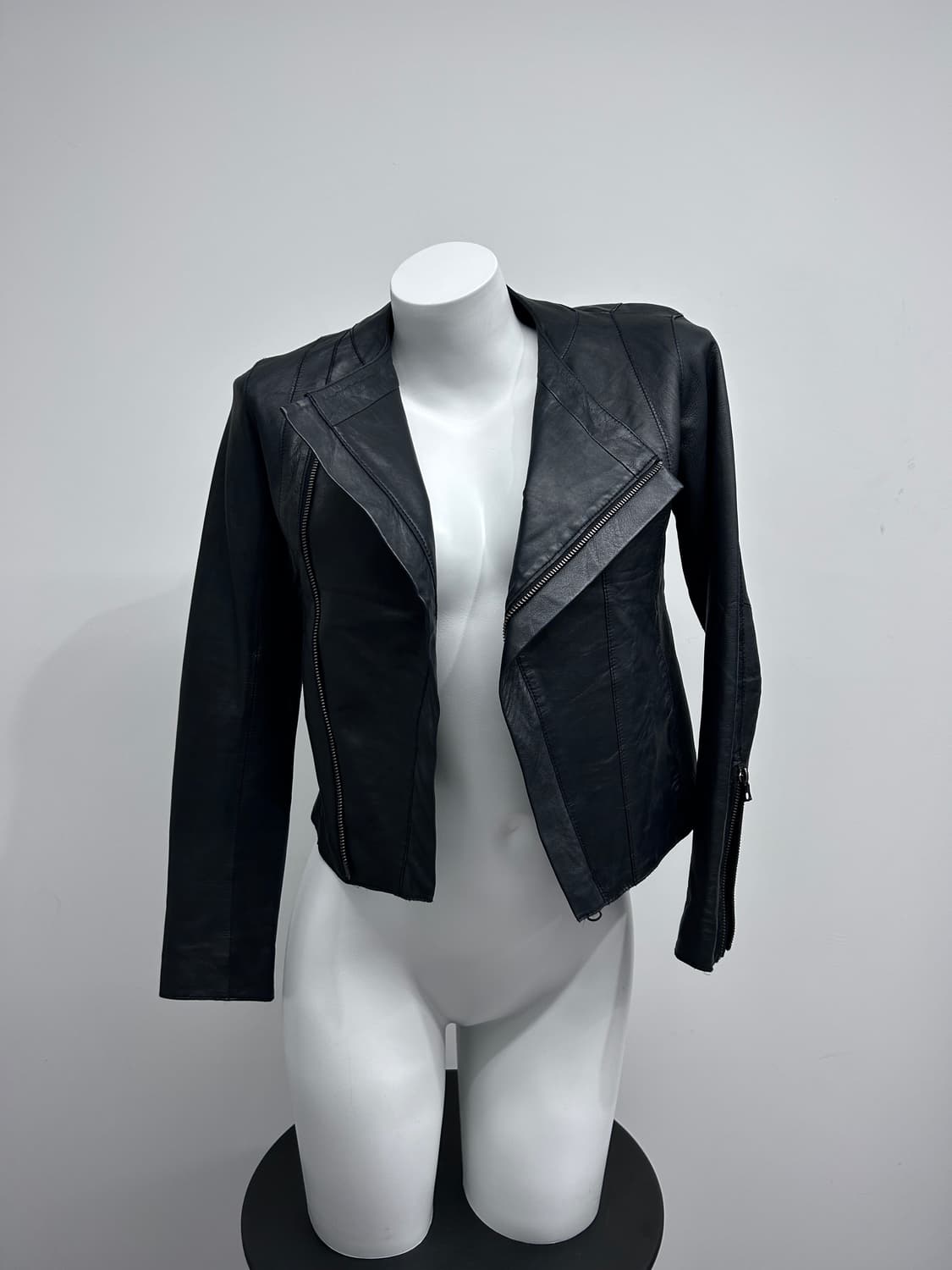 00‘s jpn 사선 레더 자켓 상품이미지2