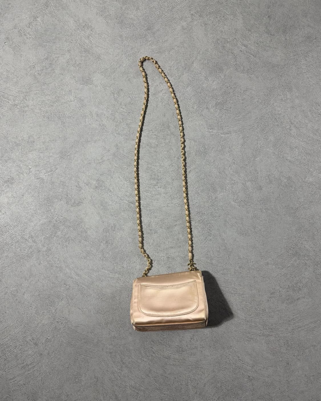 Chanel Camélia Satin Chain Mini Bag  상품이미지2