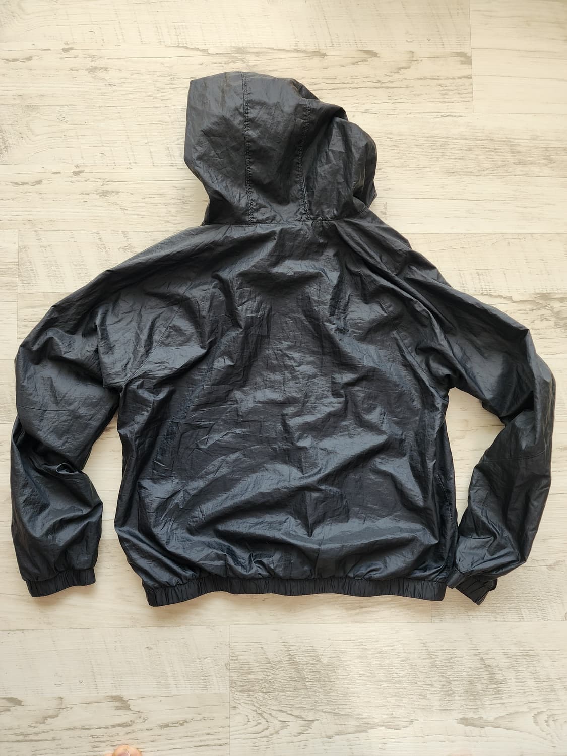 Under Armour 언더아머 여성 바람막이 자켓. M사이즈 런닝 점퍼 상품이미지2