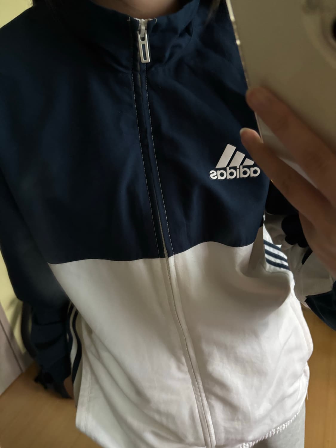 아디다스 올드스쿨  바람막이 상품이미지2