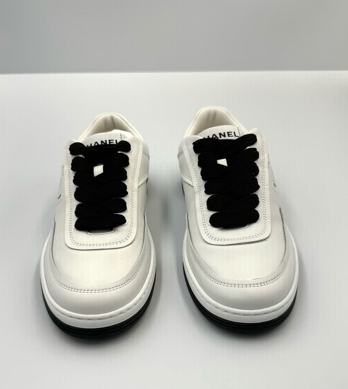 샤넬 스니커즈 카프스킨 화이트 G39980 감정원검수 (사이즈35) 상품이미지3