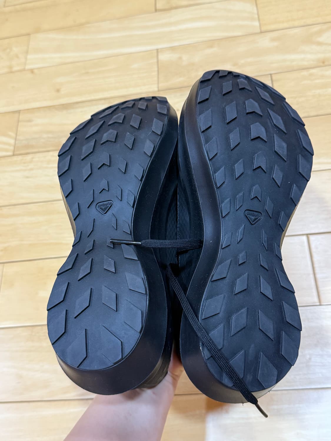 살로몬 꼼데가르송 판타즘 245 상품이미지5