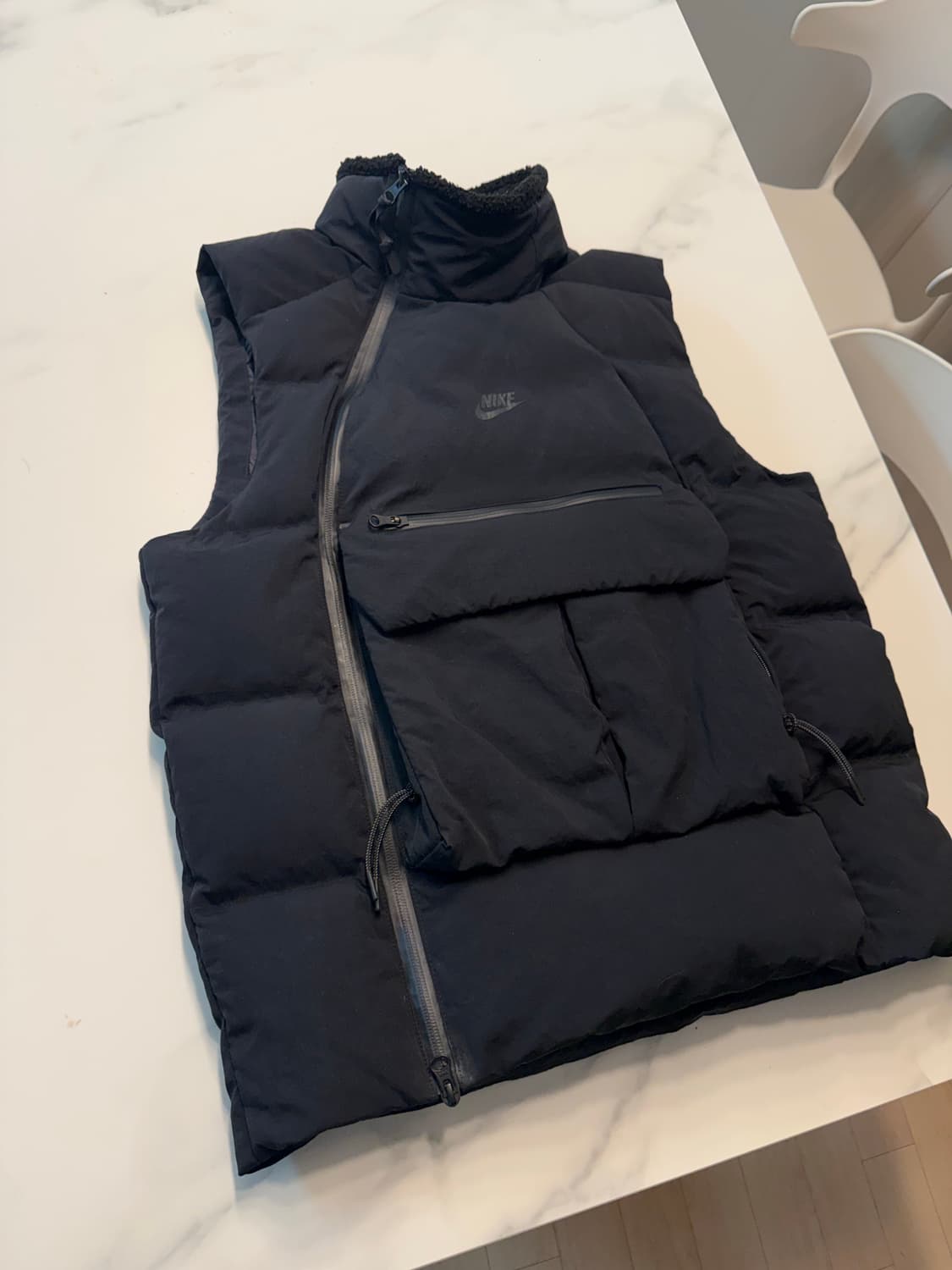 나이키 테크팩 다운 패딩 L 정품 상품이미지4