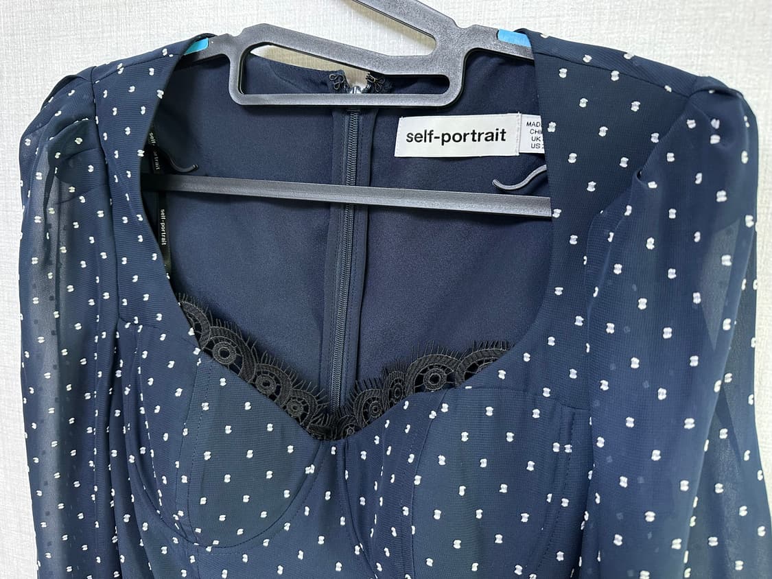 self-portrait 셀프포트리트 플레어 블라우스(잠깐착용) 상품이미지2