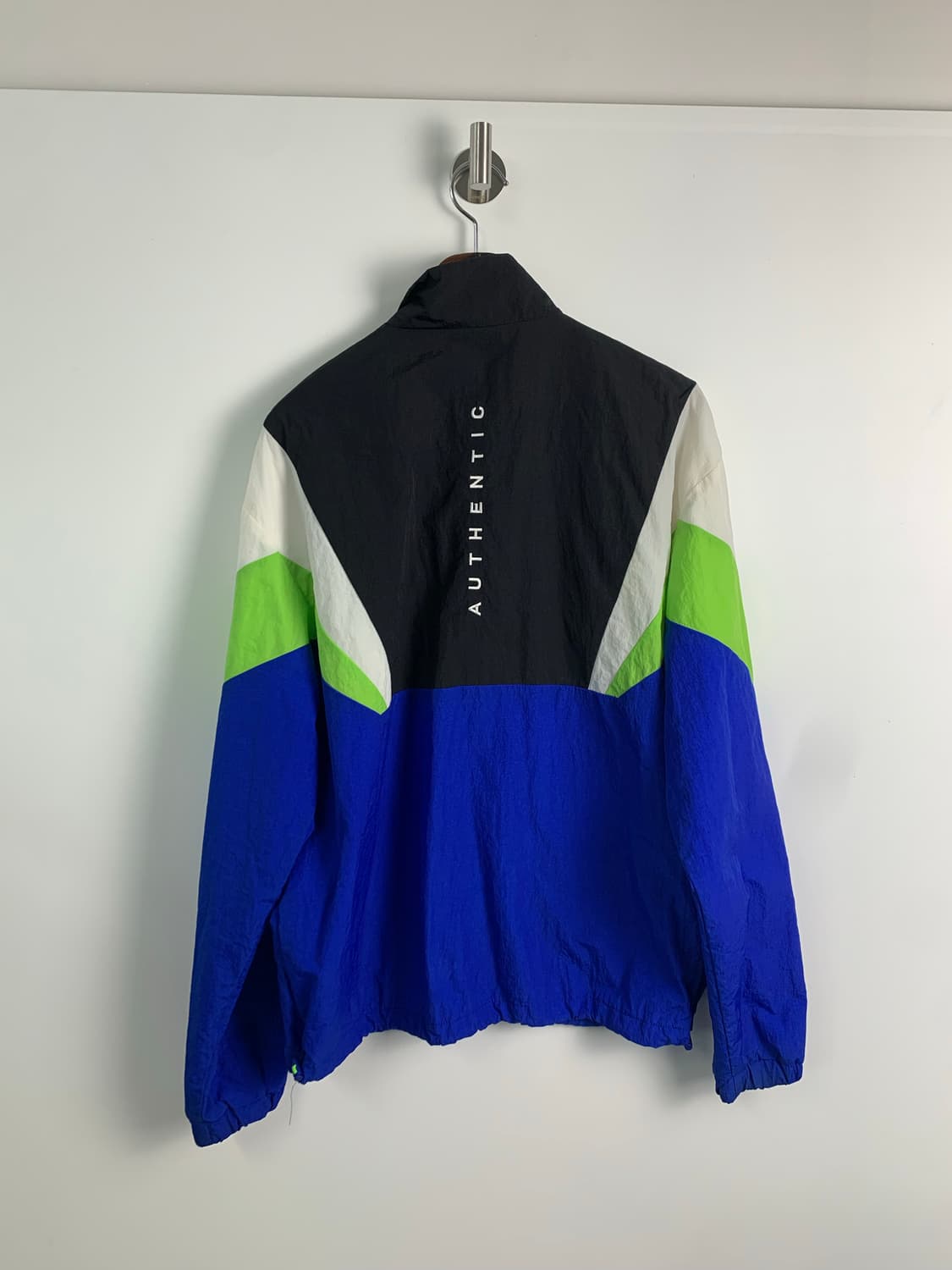 푸마 자수로고 올드스쿨 배색 바람막이 자켓 상품이미지3