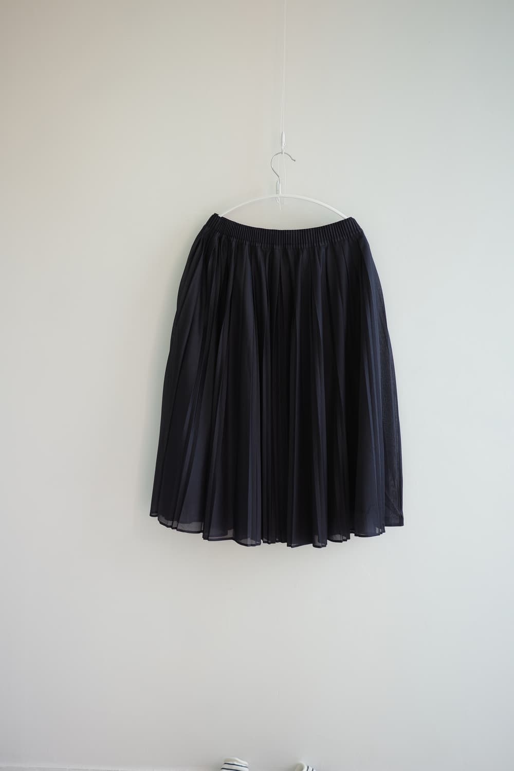 STC:R 
• 차콜 쉬폰 플리츠  롱 스커트 상품이미지2