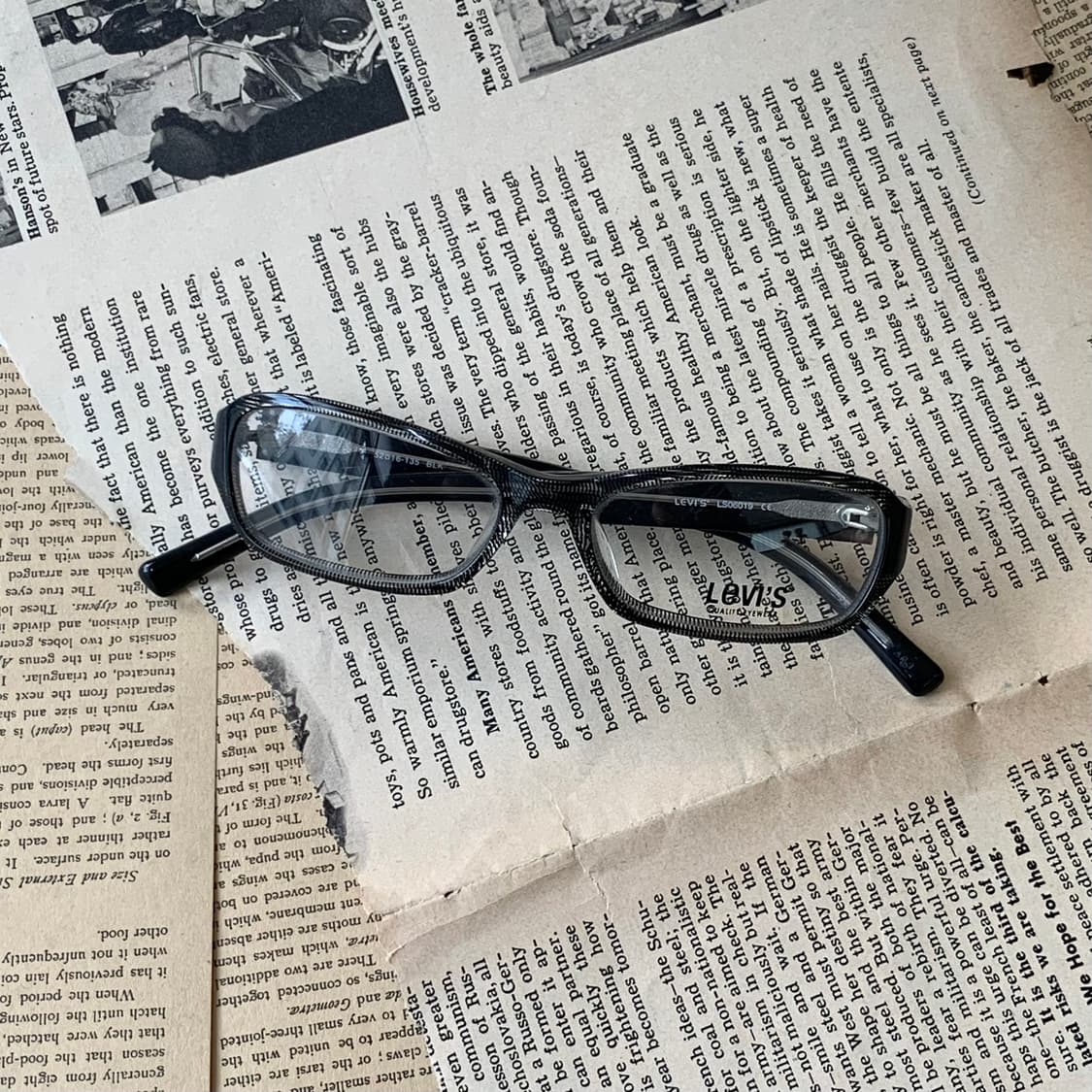 850 데드스탁 빈티지안경 리바이스 블랙 뿔테 픽키안경 상품이미지4