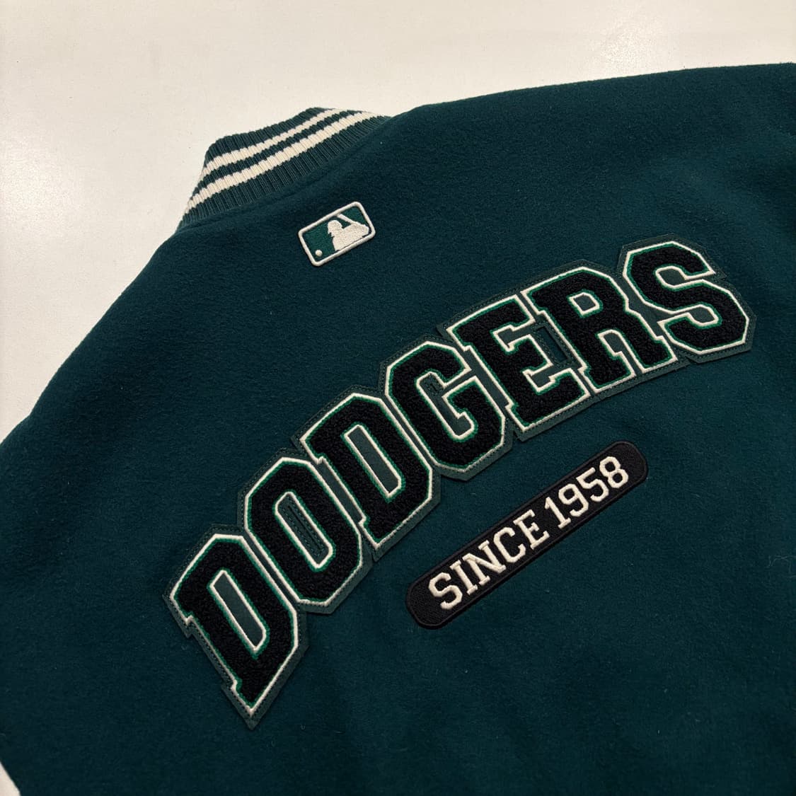 [S] 엠엘비 MLB LA 다저스 울 와펜 스타디움 점퍼 그린 C286 상품이미지7