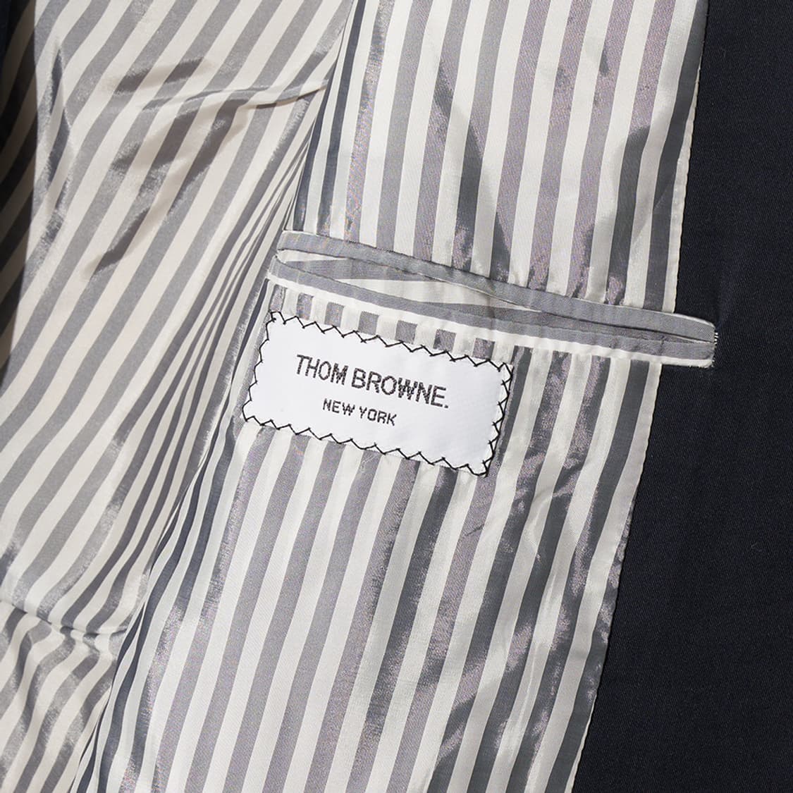 THOM BROWNE coat 상품이미지3