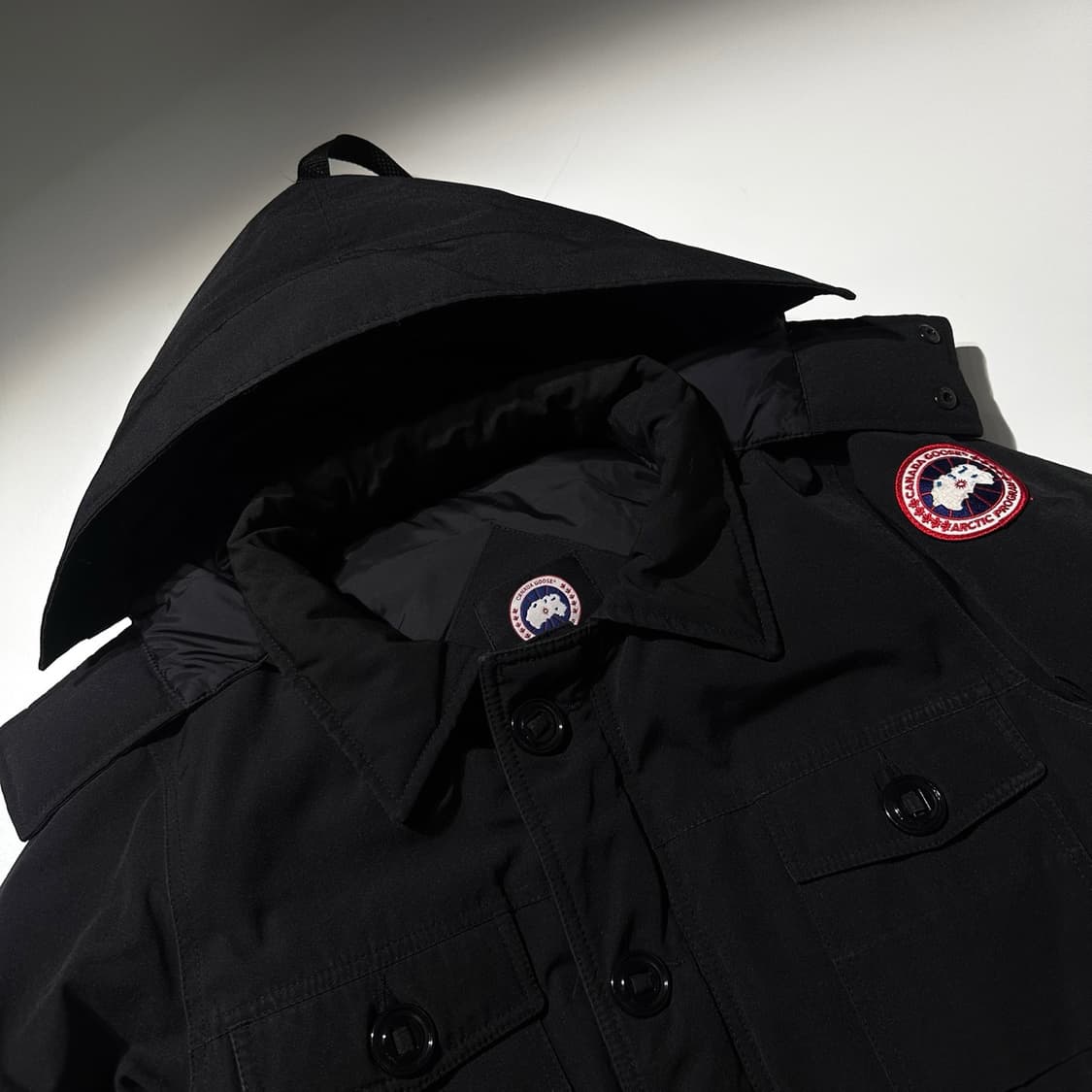 (매장판) 캐나다구스 밴프 다운 패딩 파카 블랙 상품이미지3