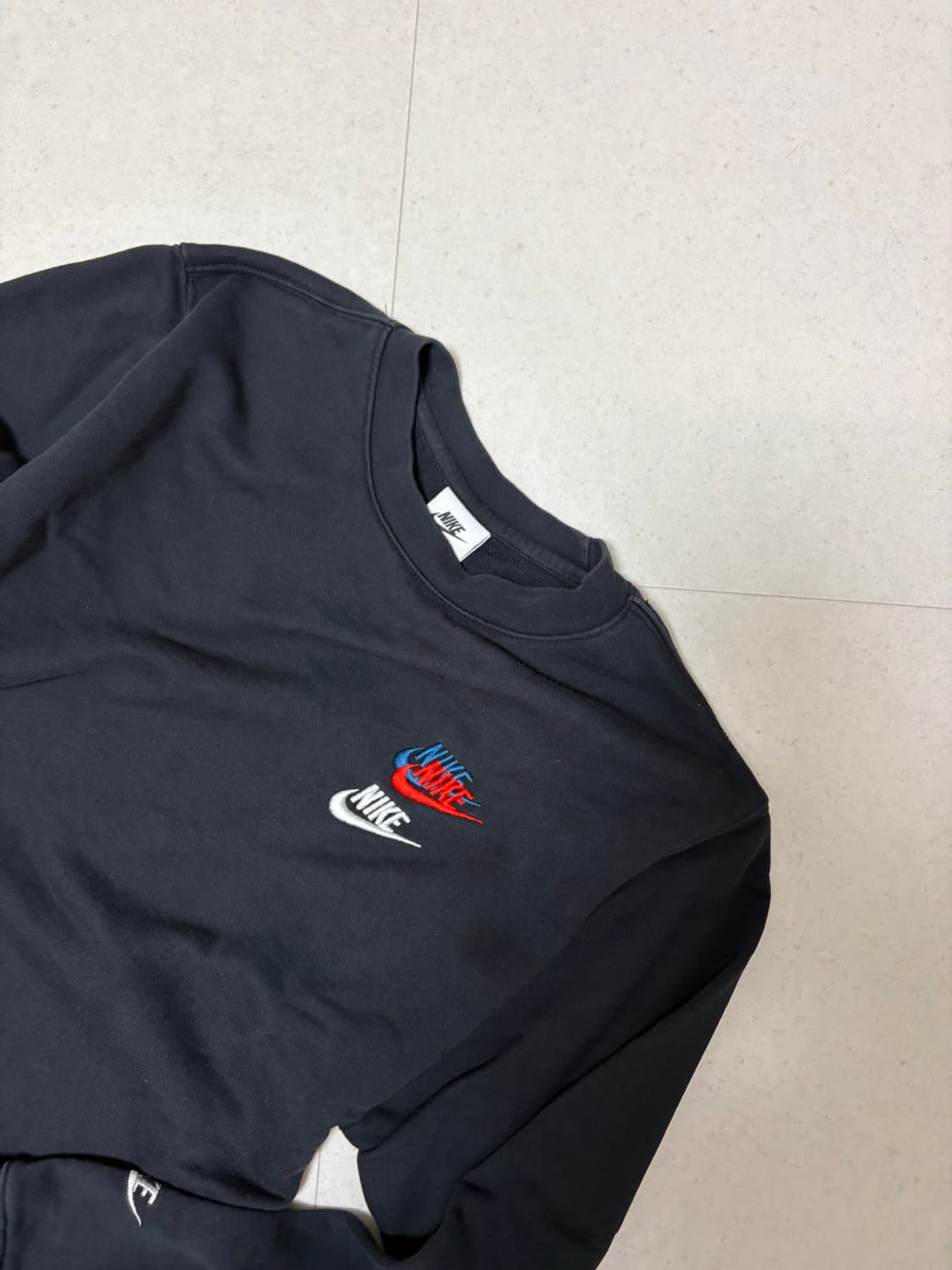 나이키 맨투맨 상품이미지2