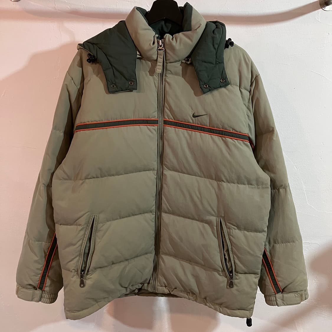 나이키 올드스쿨 패딩 상품이미지2