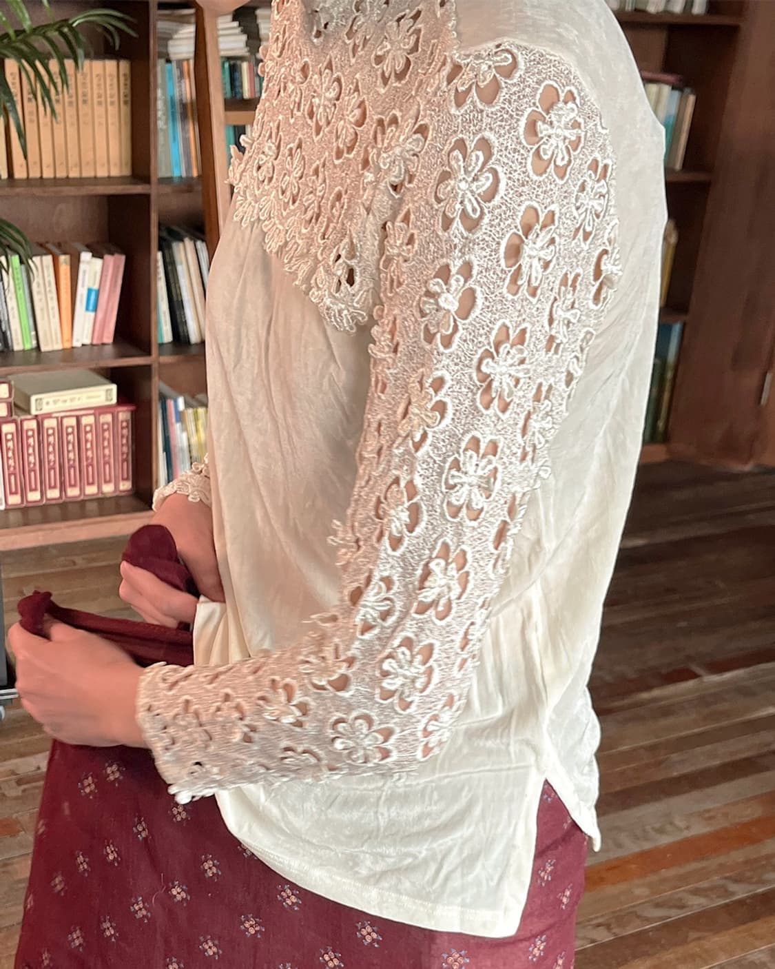 Floral Lace Top 플로럴 레이스 탑 상품이미지5