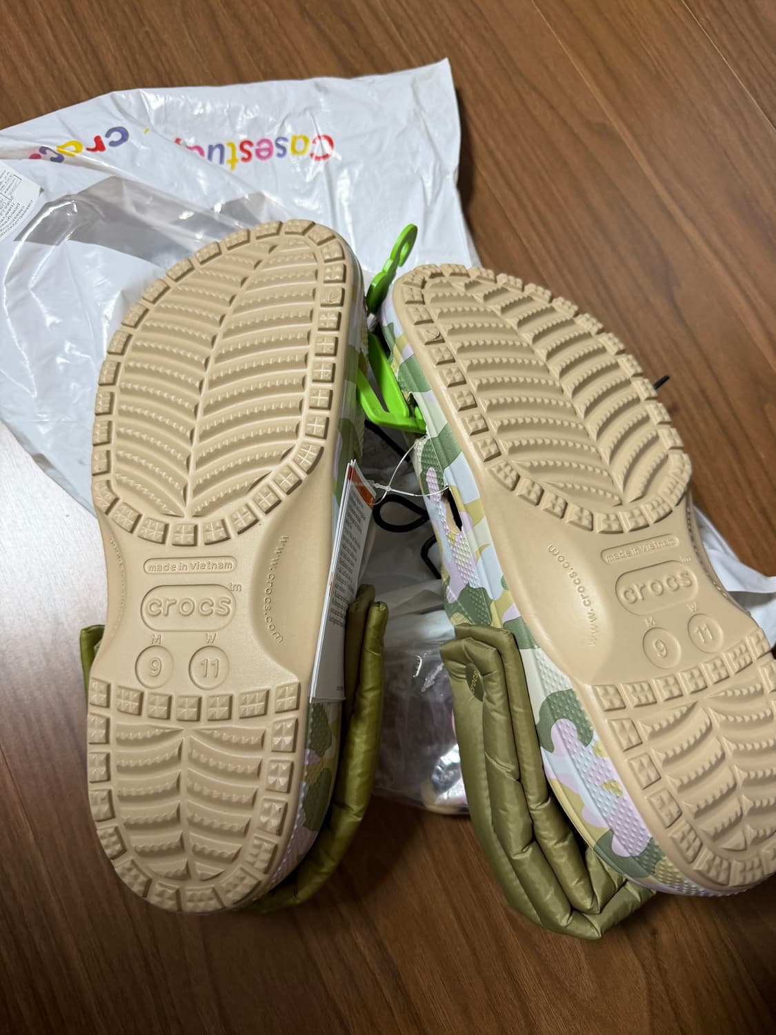 크록스 x 케이스스터디 클래식 클로그 멀티 270 상품이미지4