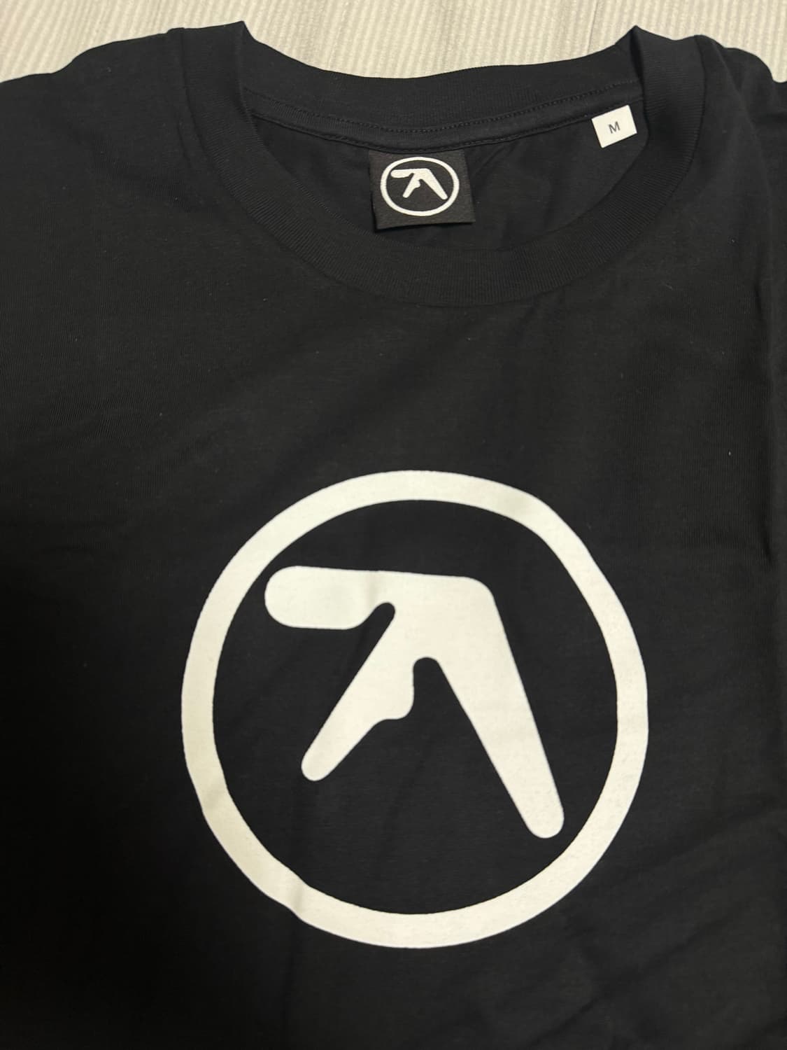 Aphex twin official merch black tee 상품이미지2